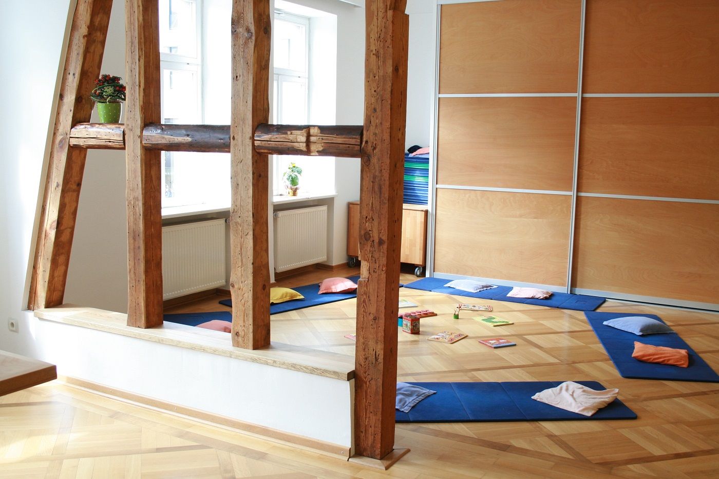 16-03-18-8-Webseite-Header-Kursraum-2 Geburtshaus & Familienzentrum Fulda – Großer Kursraum